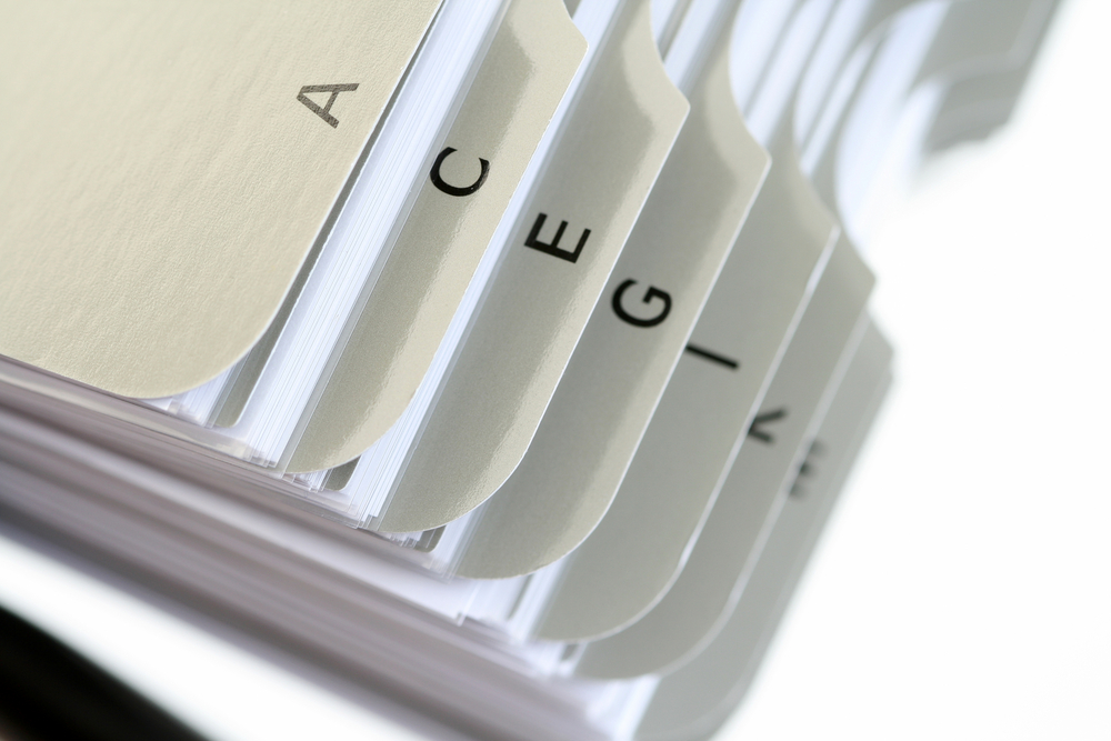 名刺整理で探す時間ゼロに！アナログ・デジタル別に役立つ賢い管理方法